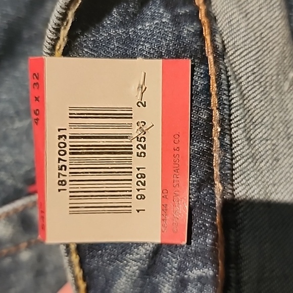 Levi's 541 Athletic Fit Stretch Jeans Size 46 x 32. - Picture 5 of 6